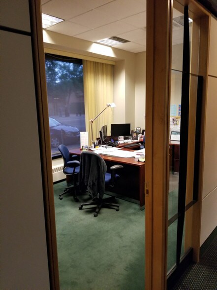 More Photos Of 111 2 Ave S, Saskatoon Office For Lease