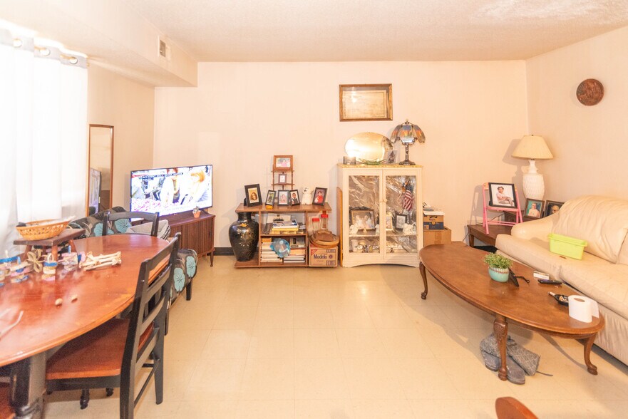 More Photos Of 303 Crusader Rd, Cambridge Multifamily For Sale