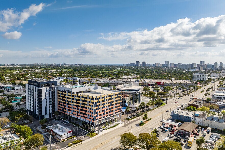 More Photos Of 3333 N Federal Hwy, Oakland Park Apartments For Lease