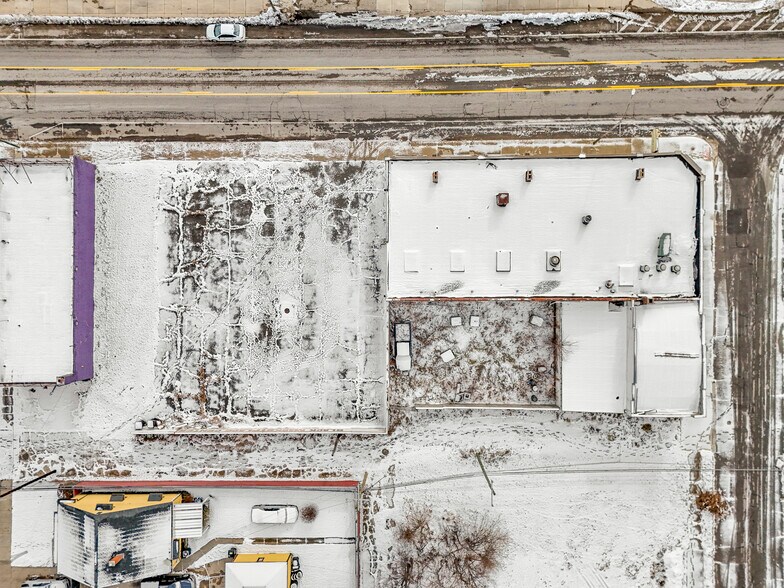 More Photos Of 3328 Joy Rd, Detroit General Retail For Sale