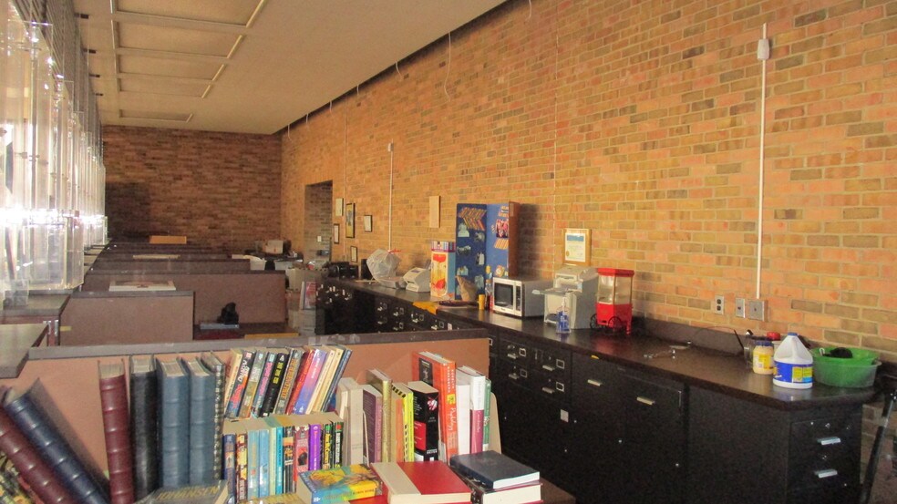 More Photos Of 12300 Morang Rd, Detroit Bank For Sale