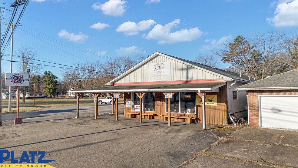 More Photos Of 2362 S Canal St, Newton Falls Storefront For Sale