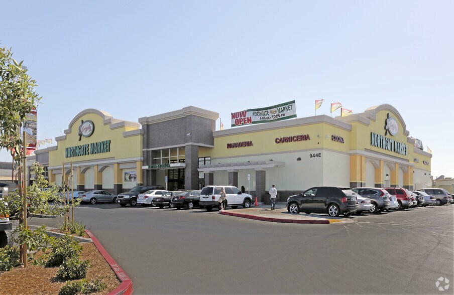 More Photos Of 1040 E Slauson Ave, Los Angeles Unknown For Lease