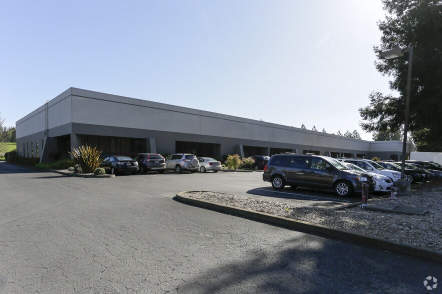 More Photos Of 1330 Redwood Way, Petaluma Warehouse For Lease