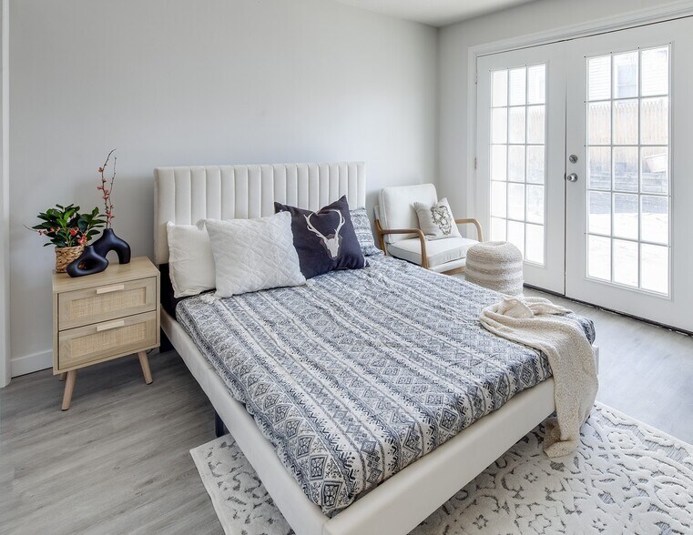 More Photos Of 424 N Black Horse Pike, Runnemede Apartments For Sale
