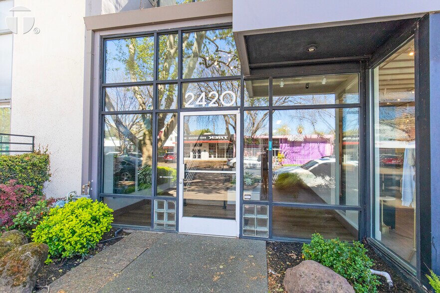 More Photos Of 2418-2420 K St, Sacramento General Retail For Sale