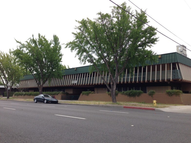 More Photos Of 1301 K St, Modesto Office For Lease