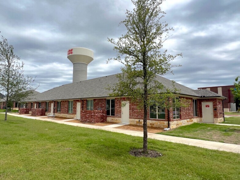 More Photos Of 400 Stonebrook Pky, Frisco Medical For Lease