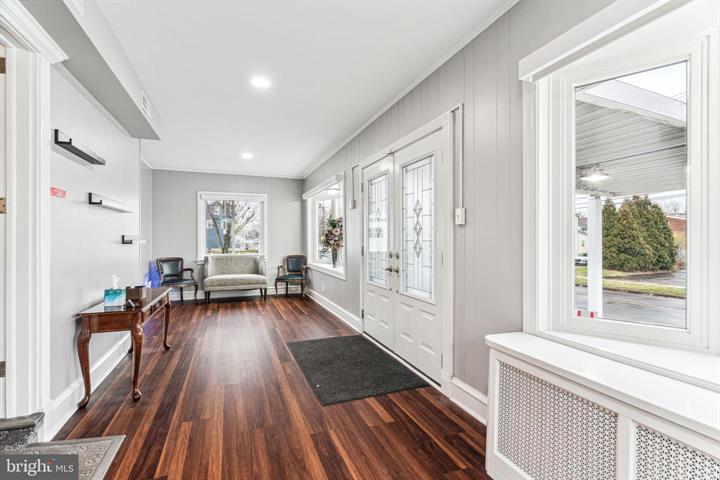 More Photos Of 625 Byberry Rd, Philadelphia Funeral Home For Sale