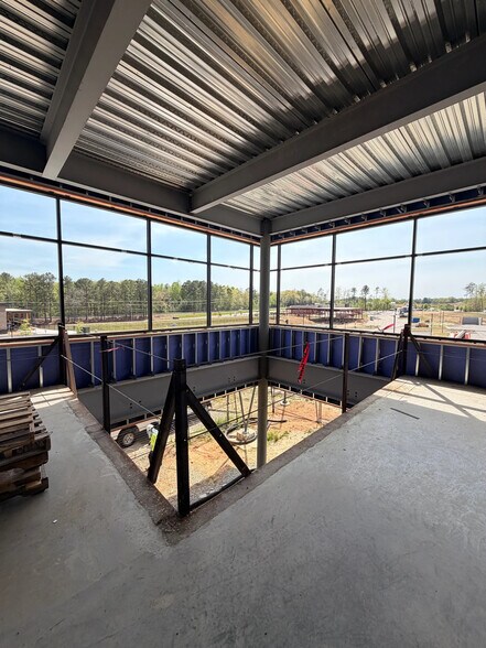 More Photos Of 15545 Cosby Rd, Chesterfield Medical For Lease