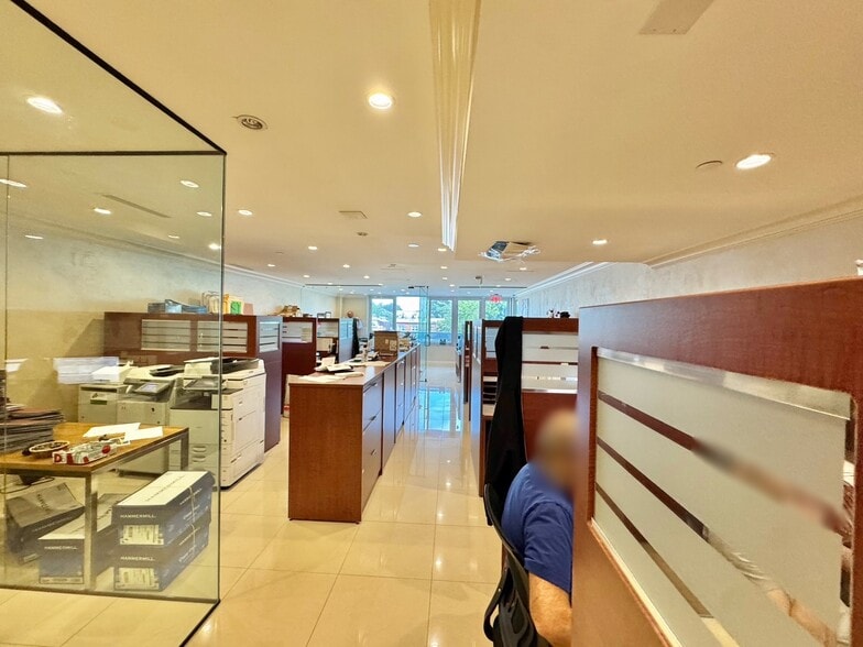 More Photos Of 215-15 Northern Blvd, Bayside Storefront Retail Office For Lease