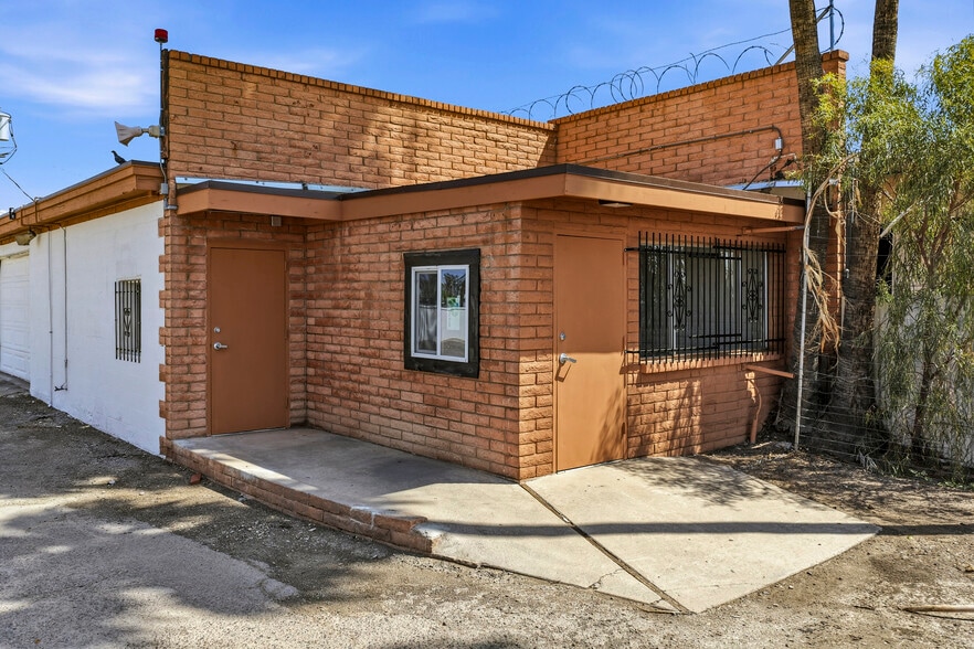 Primary Photo Of 12 W Southern Ave, Mesa Warehouse For Lease