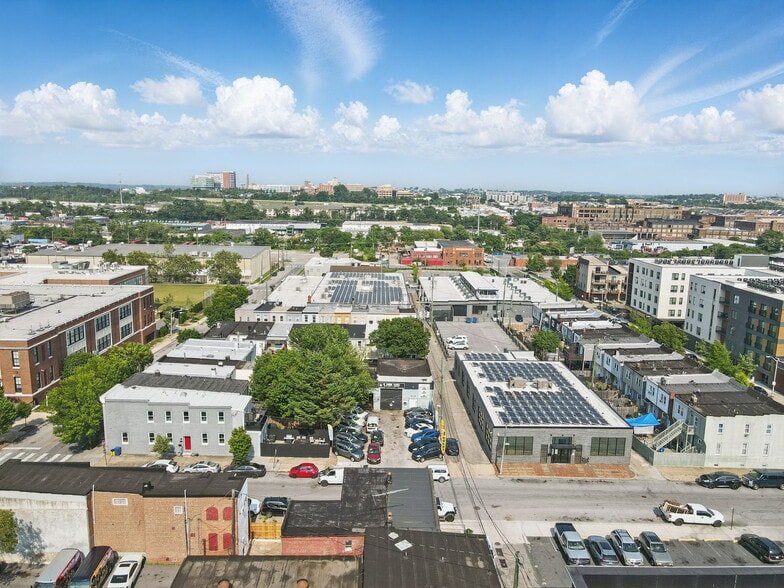 More Photos Of 303 S Eaton St, Baltimore General Retail For Sale