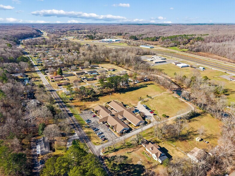 More Photos Of 811 W Main St, Waverly Healthcare For Sale