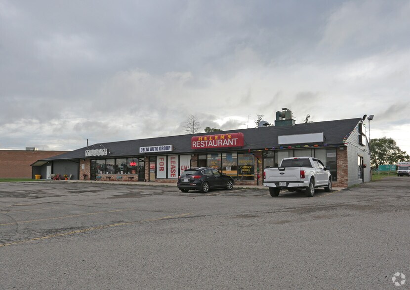 Primary Photo Of 1830 Wharncliffe Rd S, London Freestanding For Lease