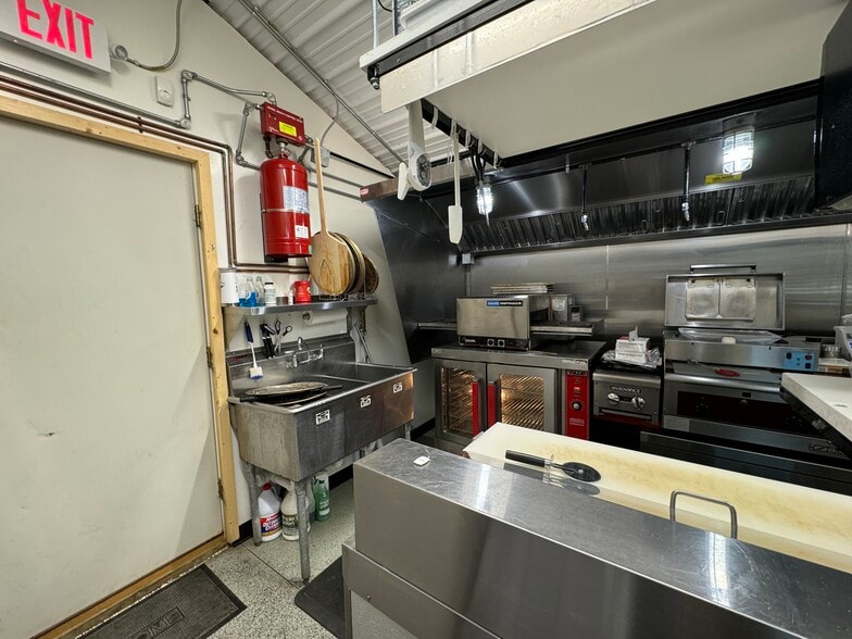 More Photos Of 482 N Sage Lake Rd, Hale Freestanding For Sale