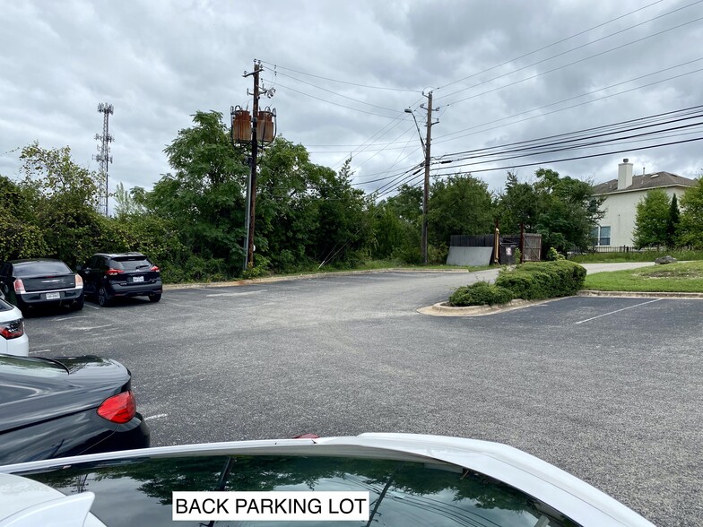 More Photos Of 907 Ranch Road 620 S, Austin Office Residential For Lease