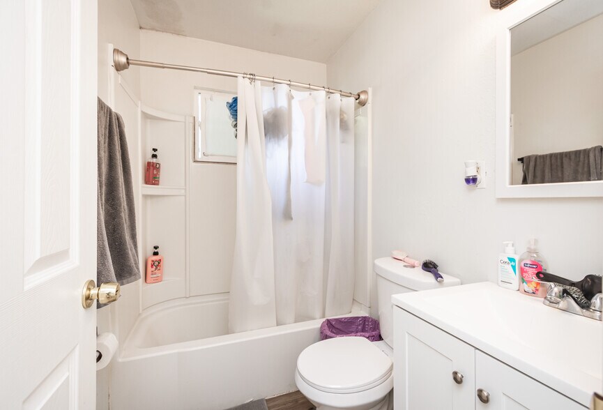 More Photos Of 3237 Francis Ave, Placerville Apartments For Sale