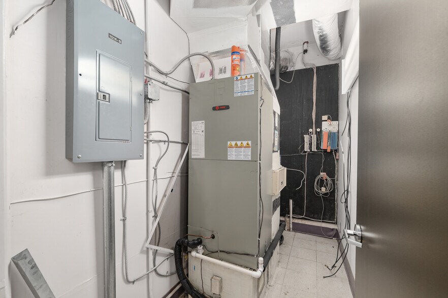 More Photos Of 1014 NW 57th St, Gainesville Medical For Lease