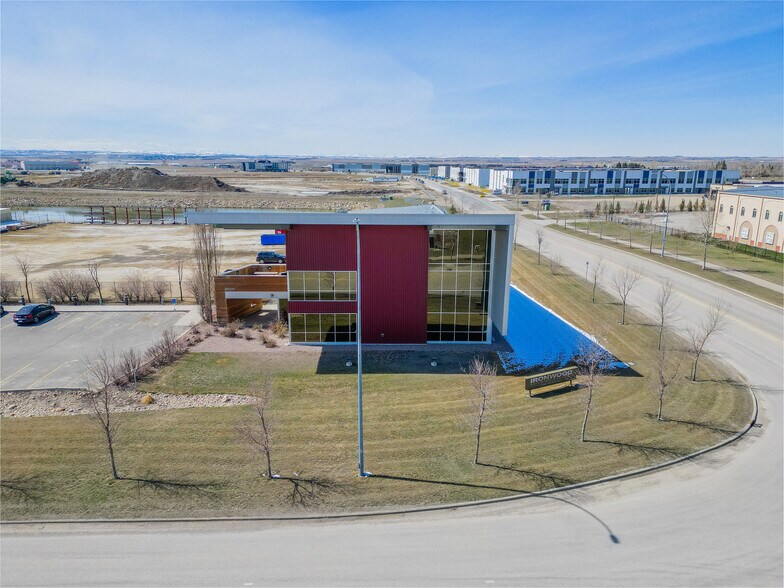 More Photos Of 261211 Wagon Wheel Way, Rocky View No 44 Light Manufacturing For Sale