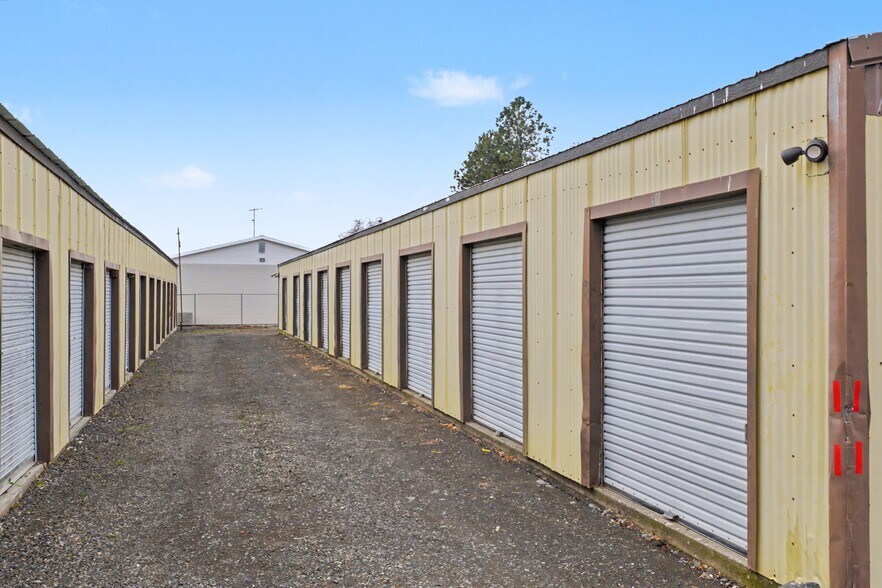 More Photos Of 328 SW Alder St, Ephrata Self Storage For Sale