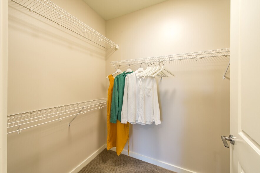 More Photos Of 190 Pleasant St, Malden Apartments For Lease