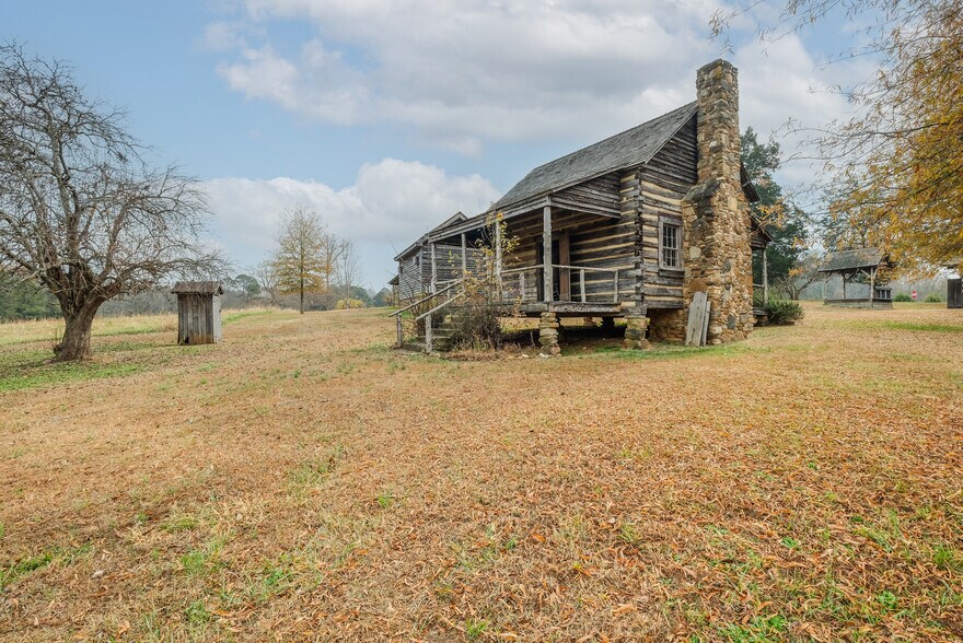 More Photos Of 163 Old Buncombe Rd, Union Specialty For Sale