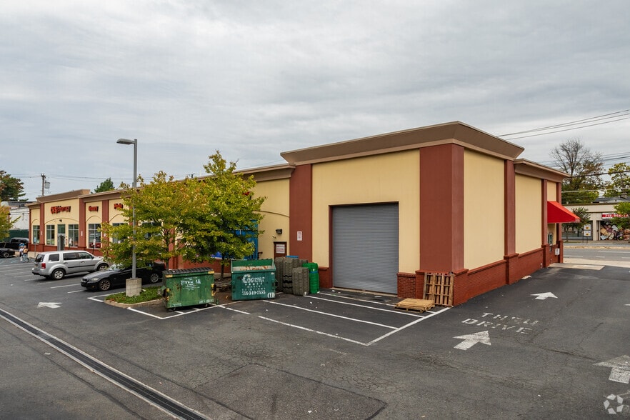 More Photos Of 4051-4055 Hylan Blvd, Staten Island Drugstore For Sale