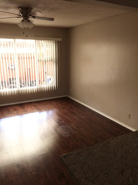 More Photos Of 1804 W Glen Ave, Anaheim Apartments For Sale