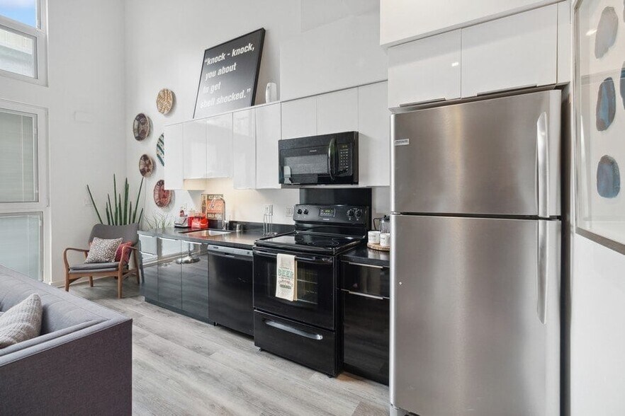 More Photos Of 250 North City Dr, San Marcos Apartments For Lease