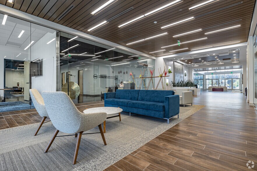 More Photos Of 11240 S River Heights Dr, South Jordan Office For Lease