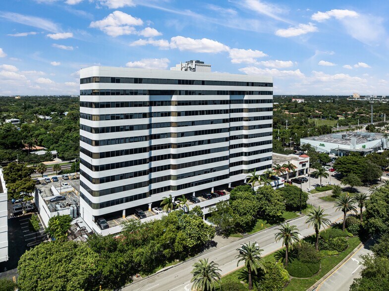 More Photos Of 4770 Biscayne Blvd, Miami Office For Lease