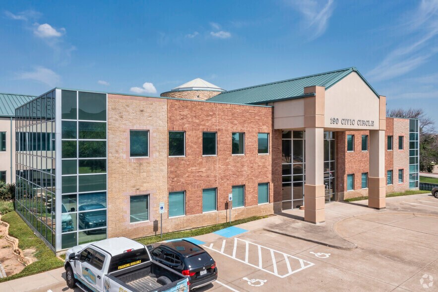 More Photos Of 190 Civic Cir, Lewisville Office For Lease