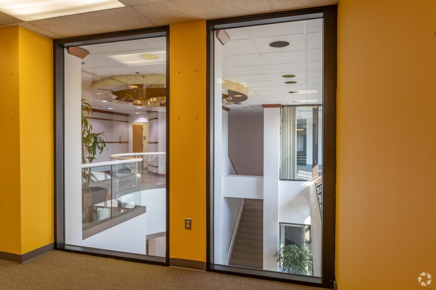 More Photos Of 14502 Greenview Dr, Laurel Office For Lease
