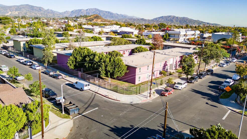 More Photos Of 10560 Haddon Ave, Pacoima Apartments For Sale
