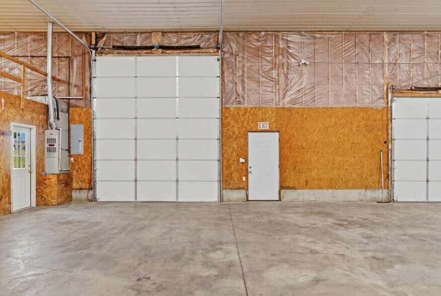 More Photos Of 136 N Prigmor Ave, Joplin Industrial For Sale