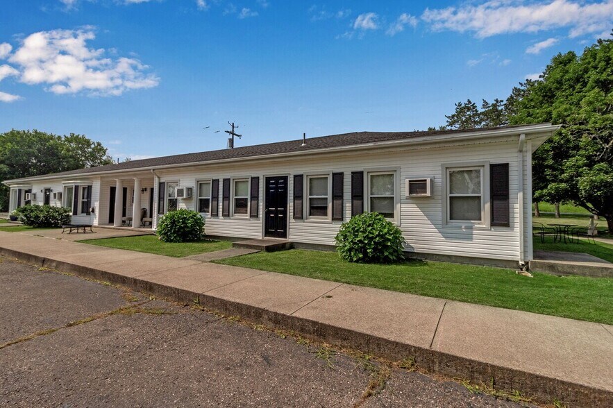 More Photos Of 6544 State Route 19A, Portageville Hotel For Sale