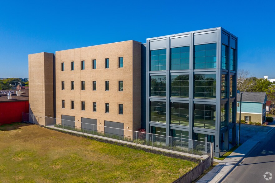 More Photos Of 229 Huger St, Charleston Office For Lease