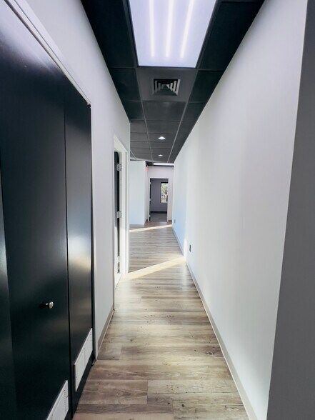 More Photos Of 444 Deanna Ln, Charleston Office For Lease