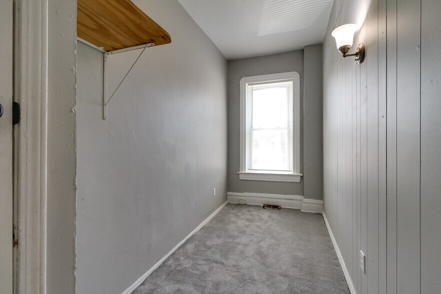 More Photos Of 1402 Granville Pl, Saint Louis Apartments For Sale