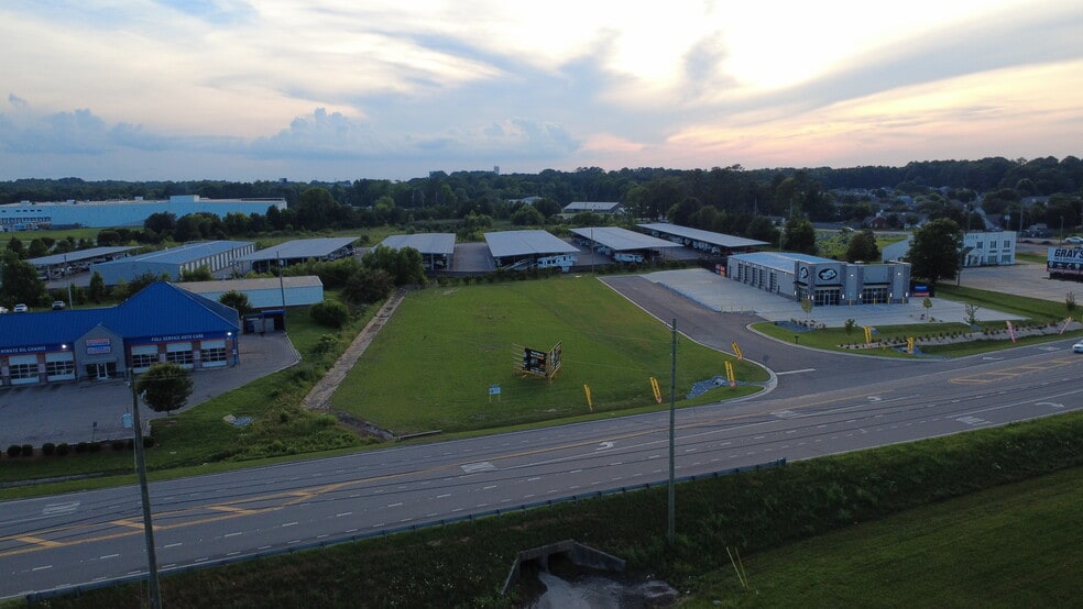 More Photos Of 4640 U.S. 31 Hwy, Calera Land For Sale