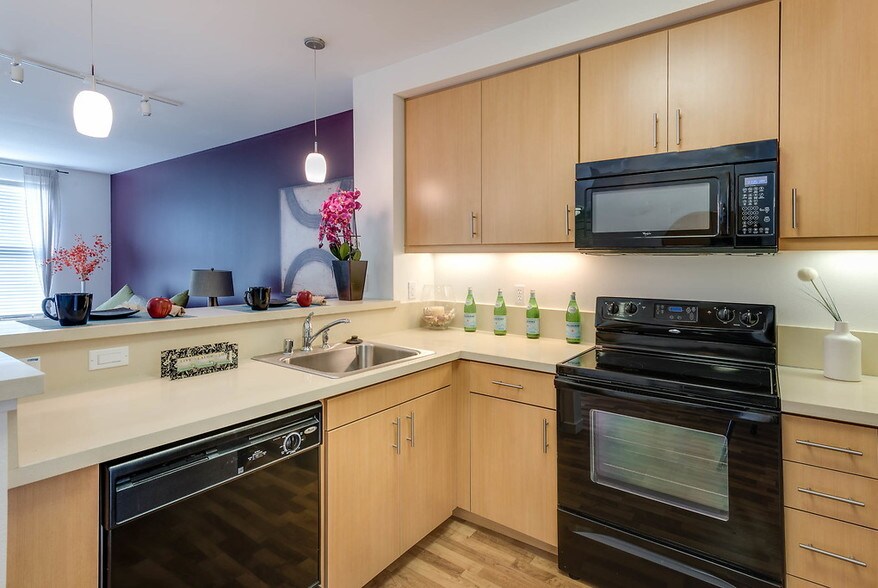 More Photos Of 700 University Ave, Berkeley Multifamily For Sale