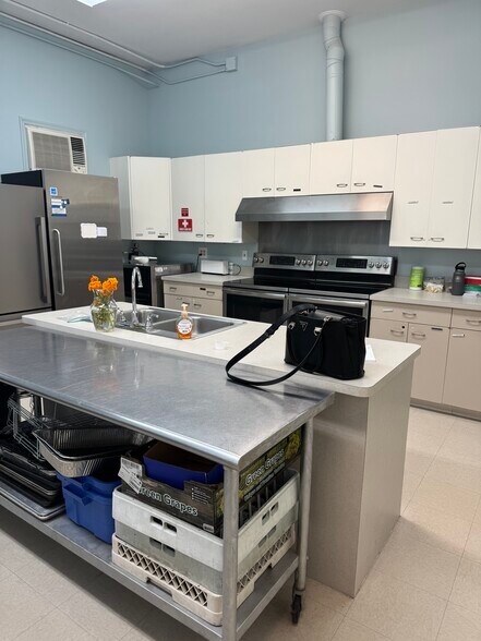 More Photos Of 1901 E Robinson St, Orlando Coworking Space