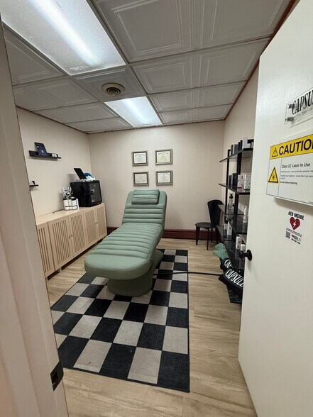 More Photos Of 708 Station Ave, Haddon Heights Medical For Lease