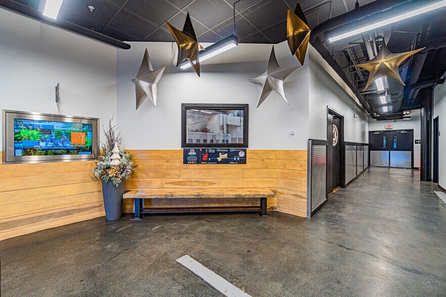 More Photos Of 561 Windsor St, Somerville Office For Lease