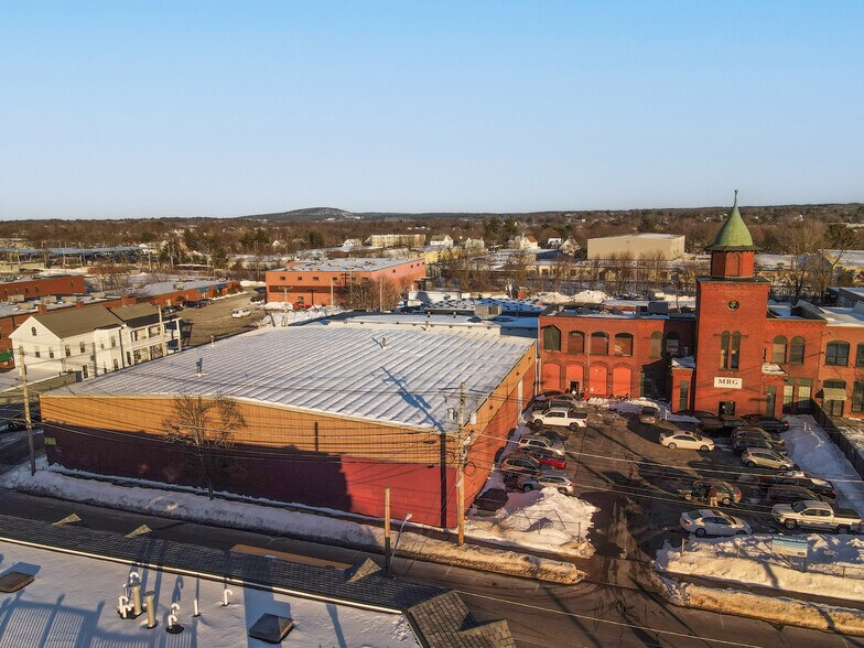 More Photos Of 930 Washington St, Norwood Light Distribution For Sale