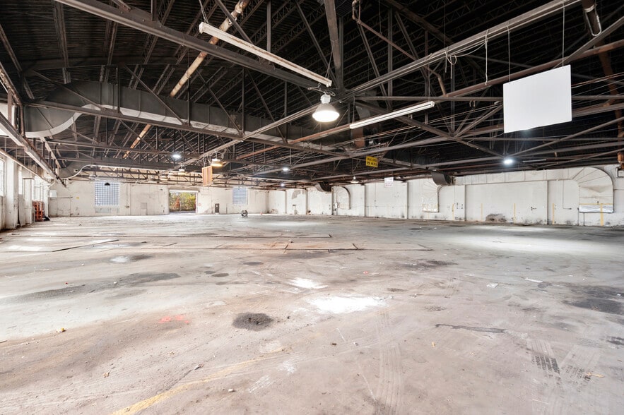 More Photos Of 1905 Brentwood Rd NE, Washington Warehouse For Lease