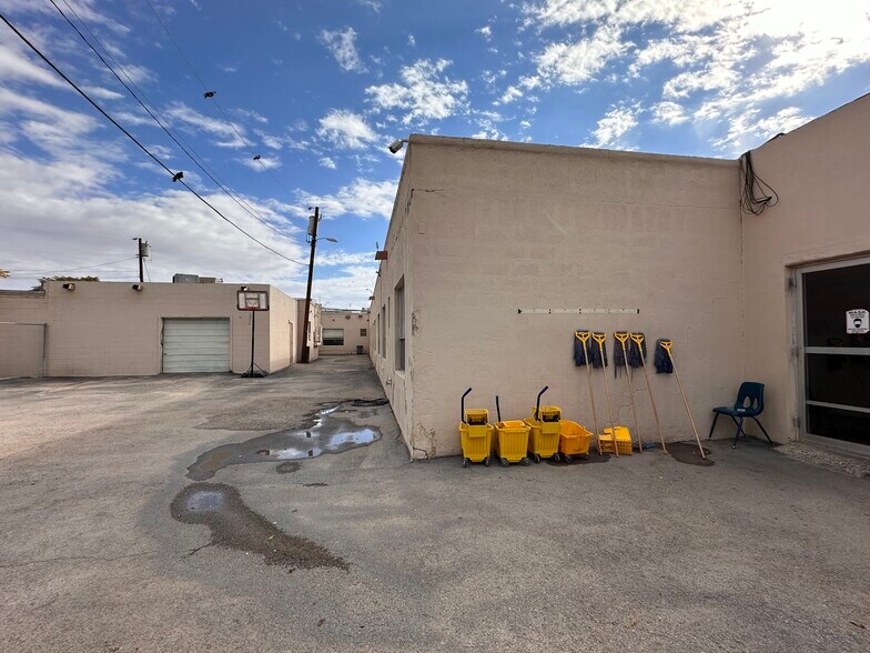 More Photos Of 7722 North Loop Dr, El Paso Specialty For Sale