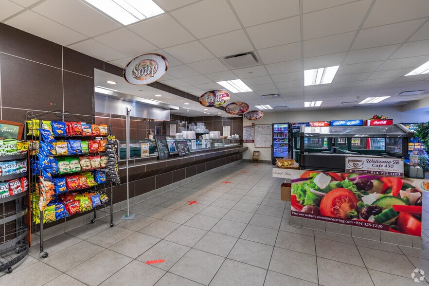 More Photos Of 450 Mamaroneck Ave, Harrison Office For Lease