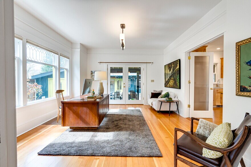 More Photos Of 1825 SE 7th Ave, Portland Loft Creative Space For Sale